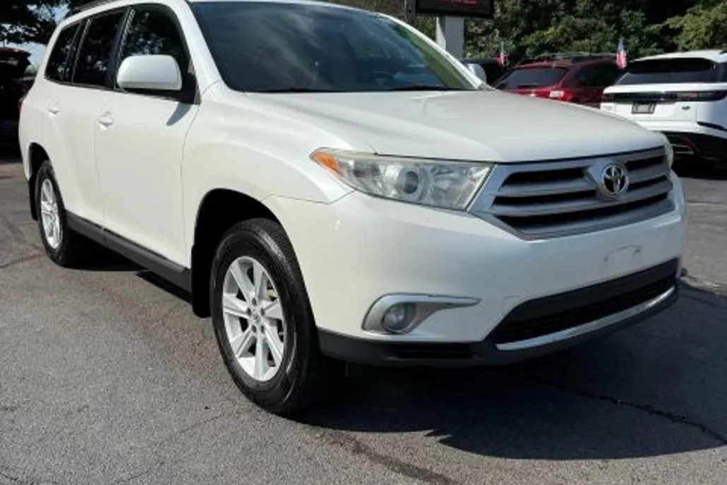 2013 Toyota Highlander SE Sport photo 1