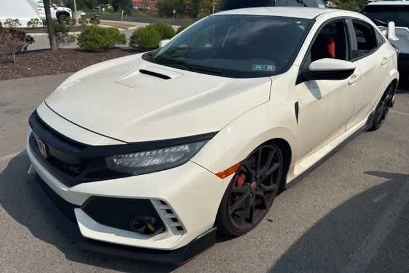 2018 Honda Civic Type R Touring photo 1