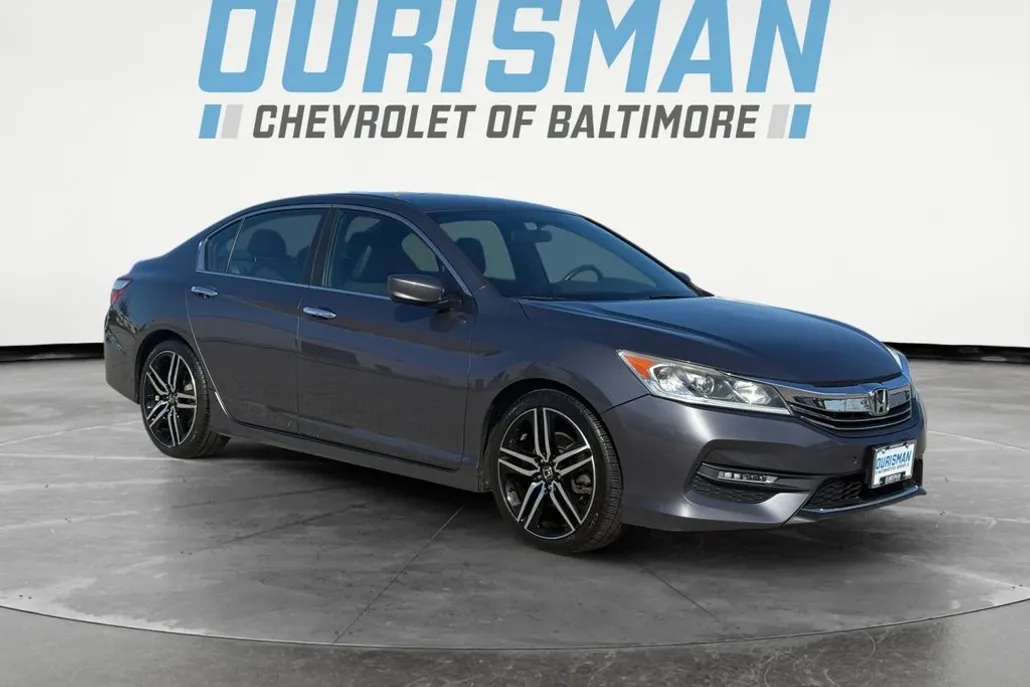 2017 Honda Accord Sport photo 1