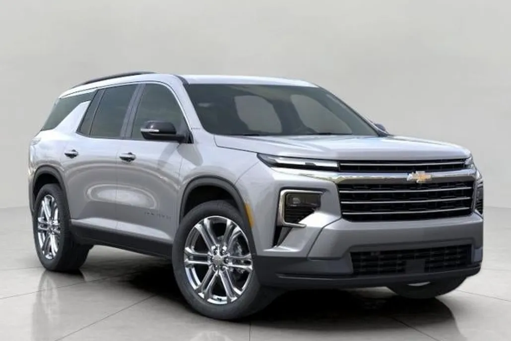 2025 Chevrolet Traverse 1LT photo 1