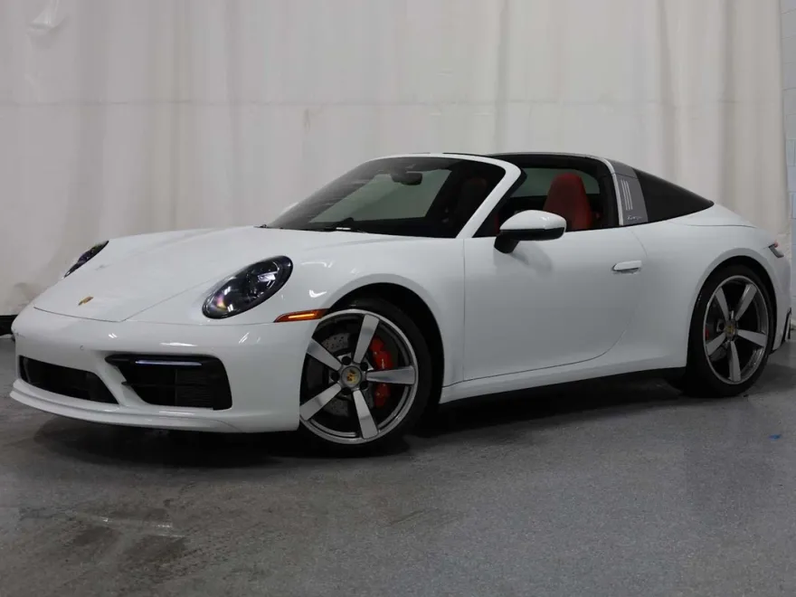 2024 Porsche 911 4S photo 1