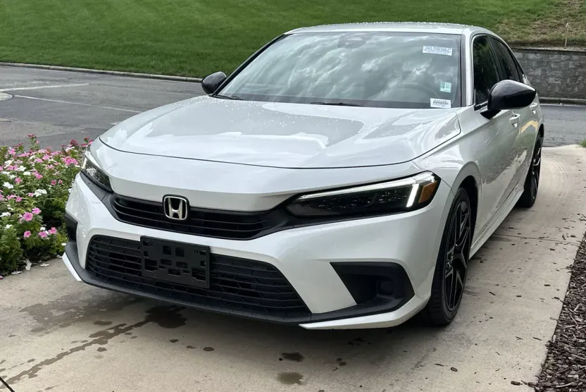 2022 Honda Civic Sport photo 1