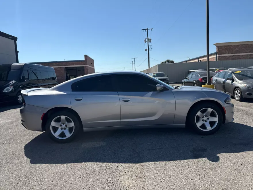 2015 Dodge Charger R/T photo 1