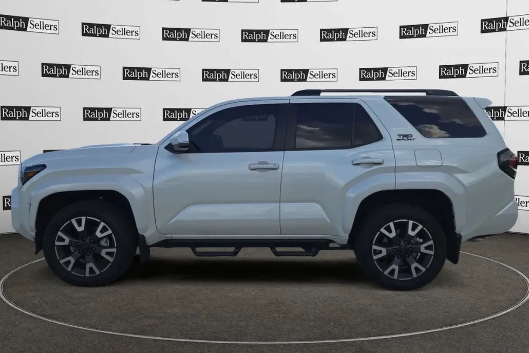 2025 Toyota 4Runner TRD photo 1