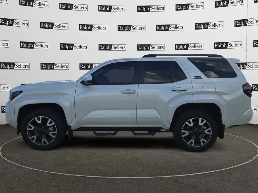 2025 Toyota 4Runner TRD photo 1
