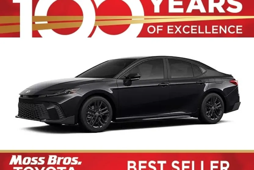 2026 Toyota Camry SE photo 1