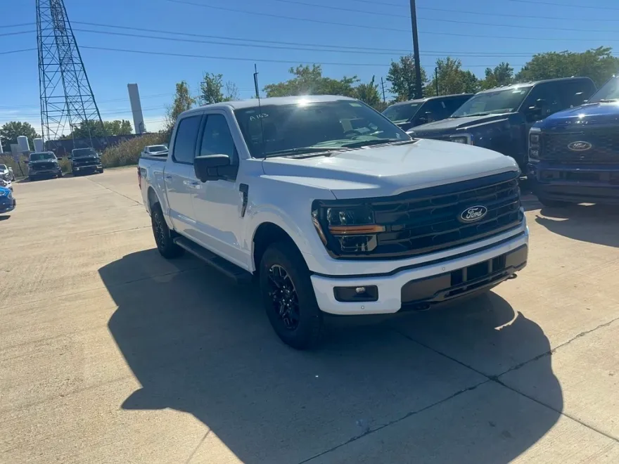 2025 Ford F-150 XLT photo 1