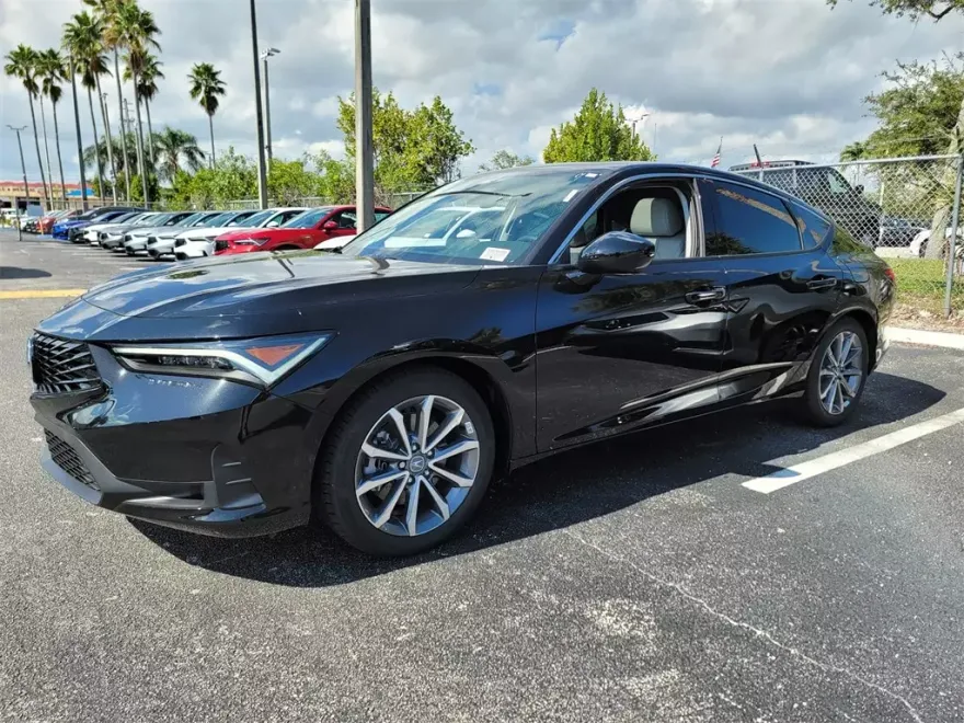 2025 Acura Integra Base photo 3