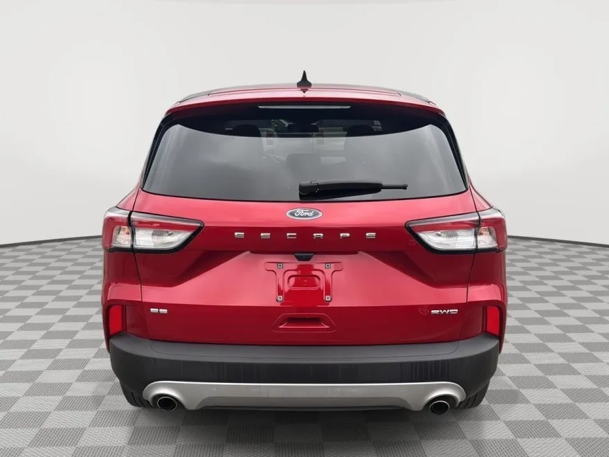 2022 Ford Escape SE photo 6