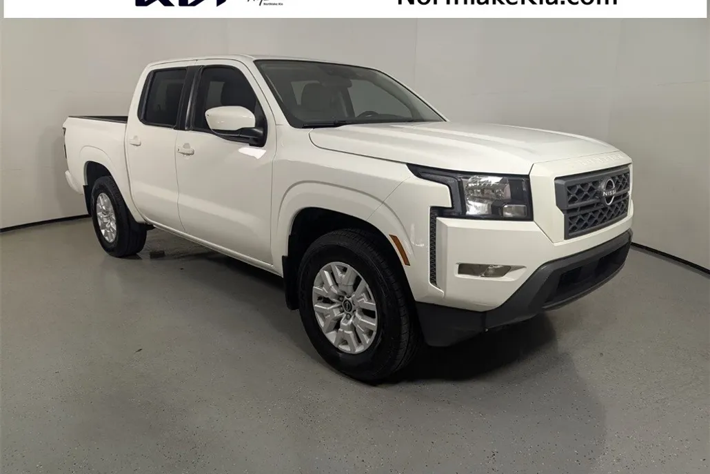 2022 Nissan Frontier SV photo 1