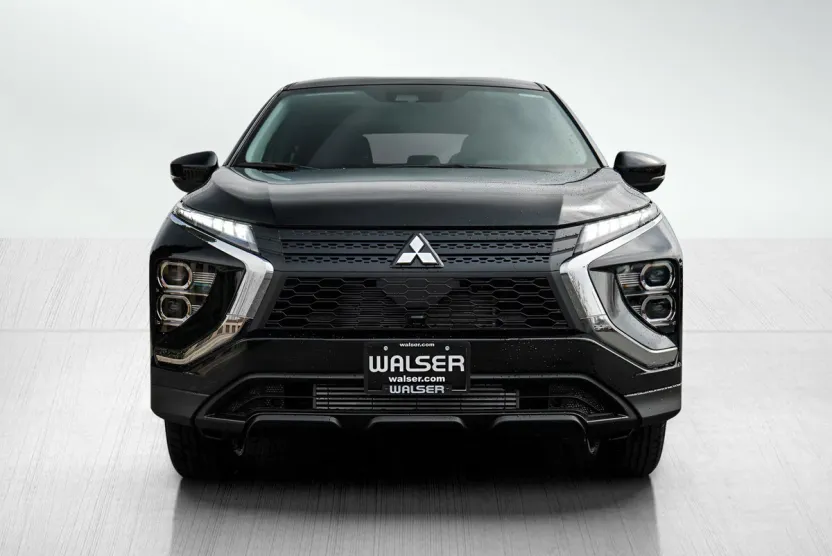 2025 Mitsubishi Eclipse Cross ES photo 1