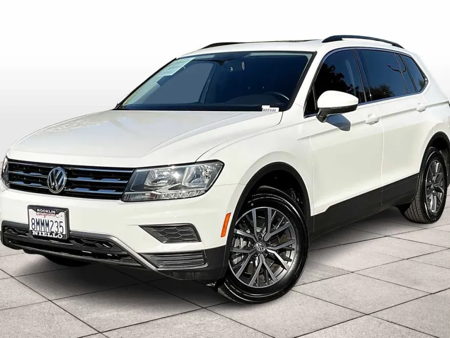 2019 Volkswagen Tiguan SE photo 1