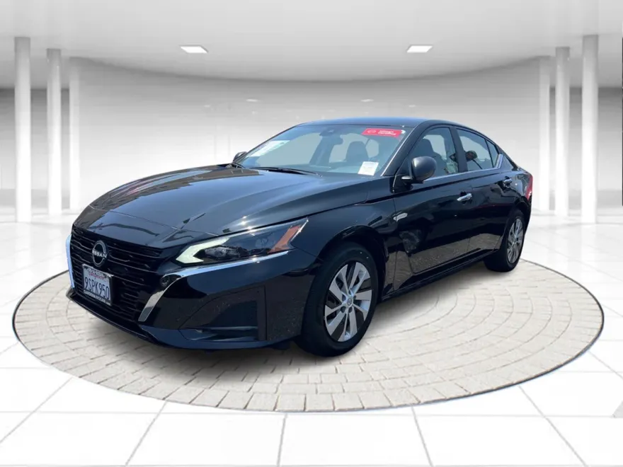 2025 Nissan Altima 2.5 S photo 1