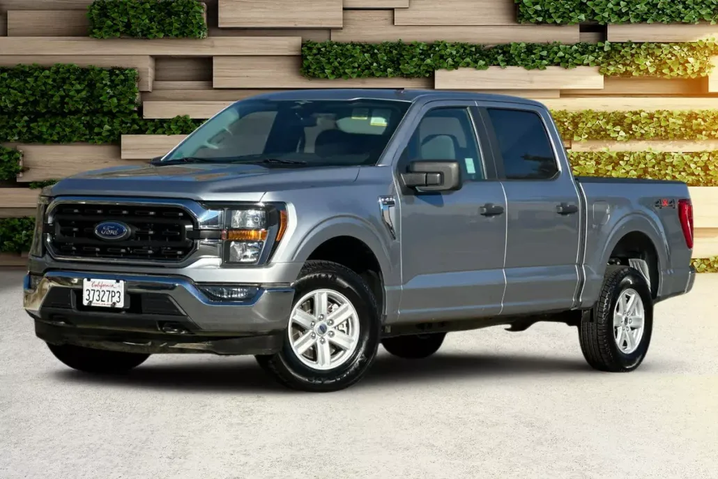 2023 Ford F-150 XLT photo 1