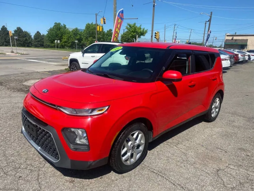 2020 Kia Soul LX S X-Line photo 1