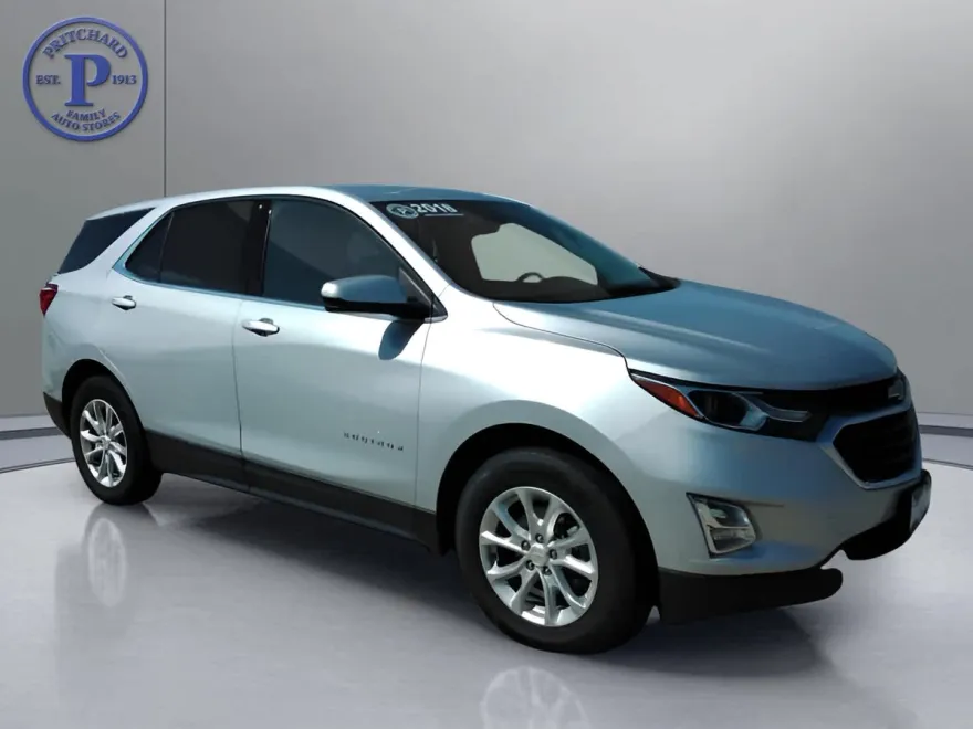 2018 Chevrolet Equinox LT photo 1