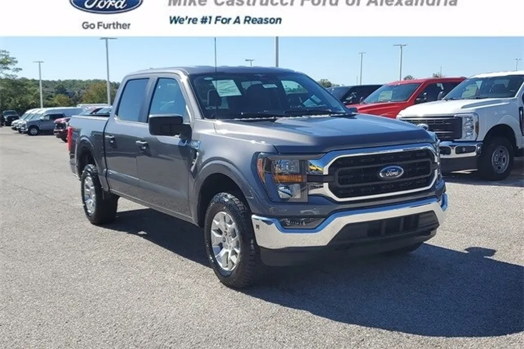 2023 Ford F-150 XLT photo 1