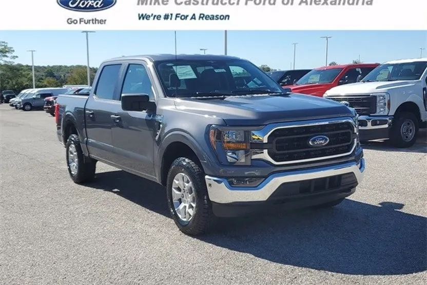 2023 Ford F-150 XLT photo 1