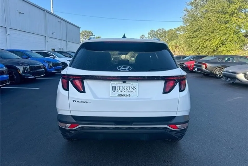 2024 Hyundai Tucson SEL photo 1
