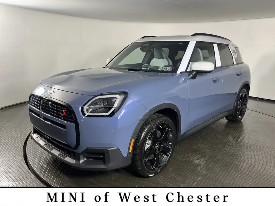 2025 Mini Cooper S ALL4 photo 1