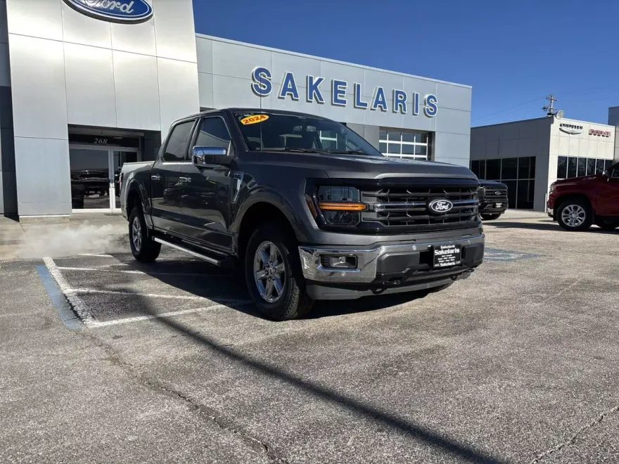 2024 Ford F-150 XLT photo 1