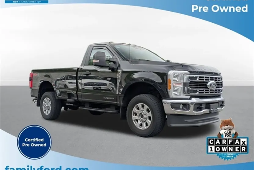 2023 Ford F-350 XLT photo 1