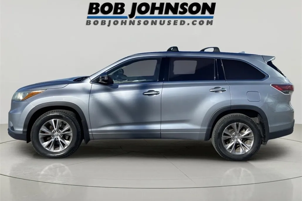2015 Toyota Highlander XLE photo 1
