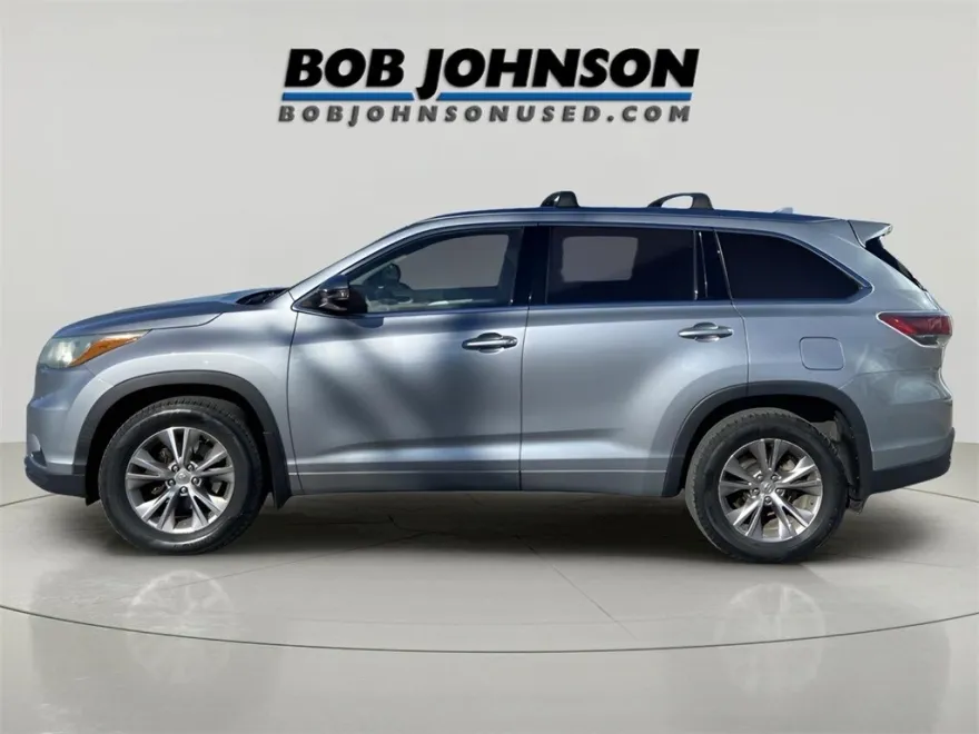 2015 Toyota Highlander XLE photo 1