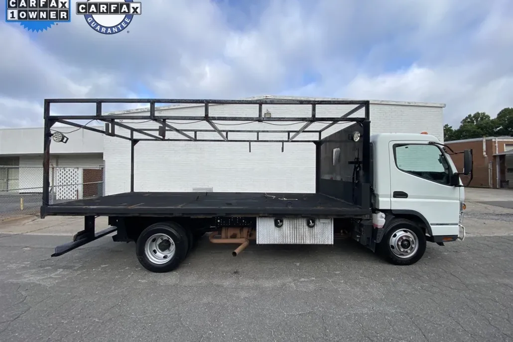 2019 Mitsubishi Fuso FE160 (FEC7TS) 3.8-4.09 m wheelbase photo 1