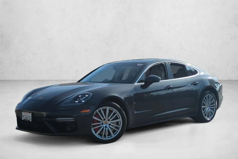2017 Porsche Panamera Turbo photo 1