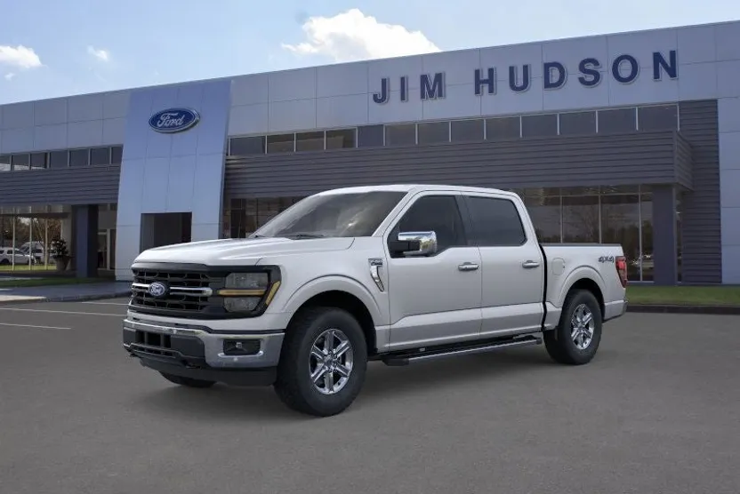 2025 Ford F-150 XLT photo 1