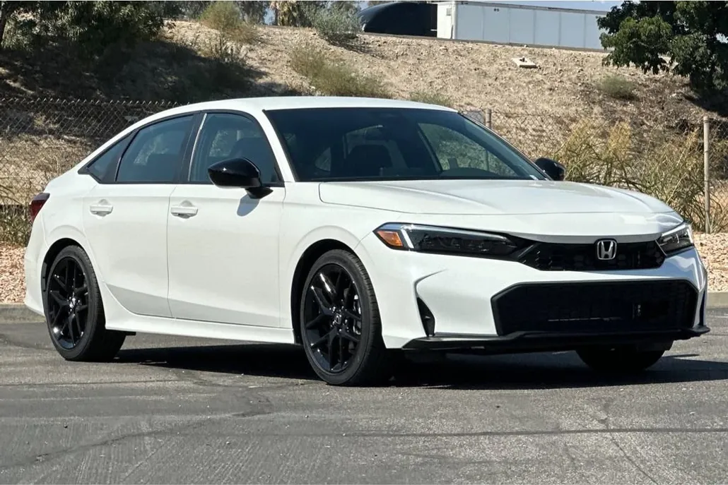 2026 Honda Civic Sport photo 1
