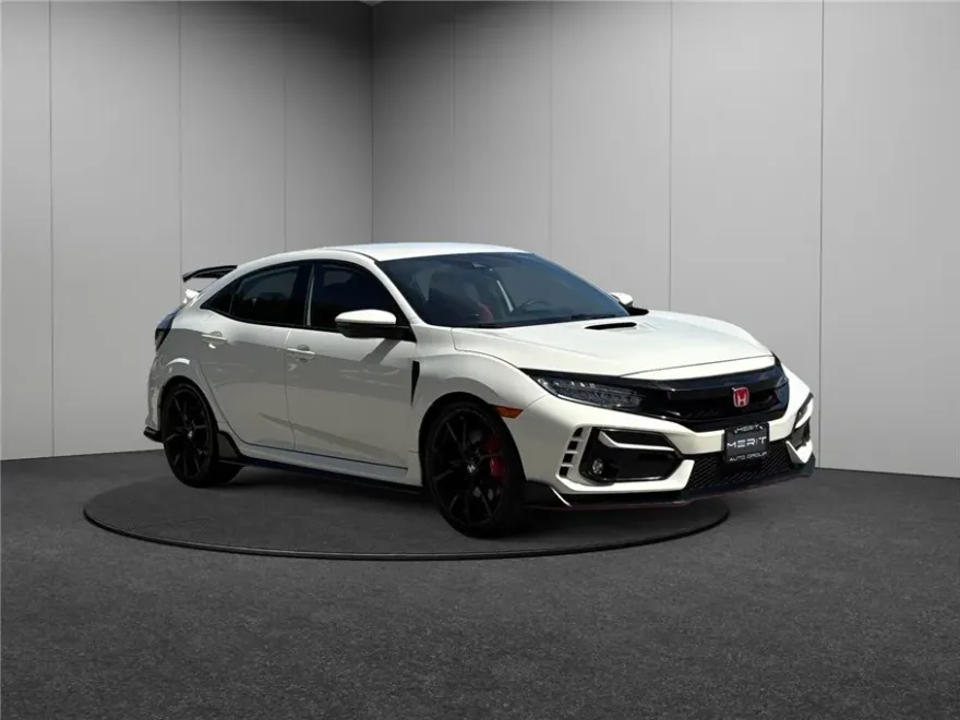 2021 Honda Civic Type R Touring Hatchback photo 1