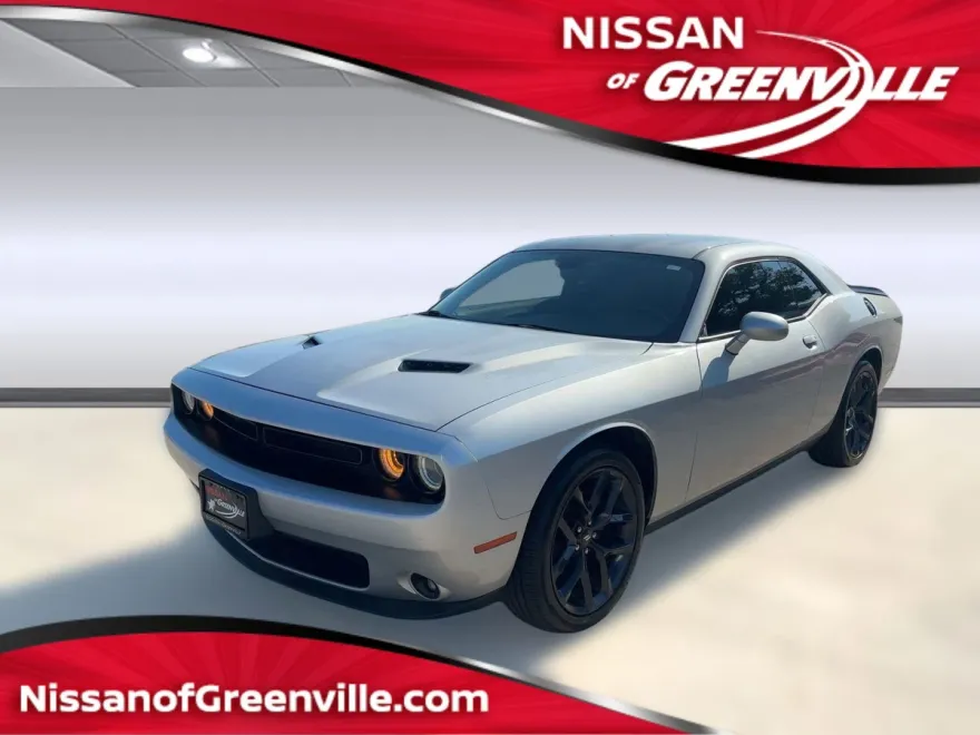 2020 Dodge Challenger SXT photo 1