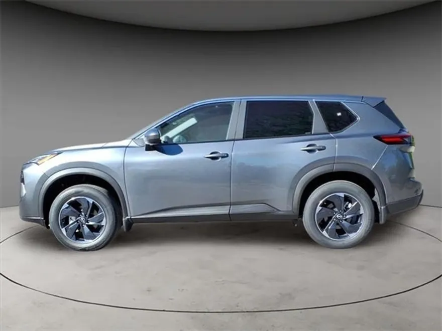 2026 Nissan Rogue SV photo 1
