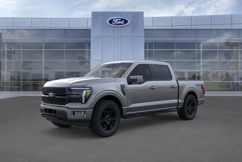 2025 Ford F-150 Platinum photo 1