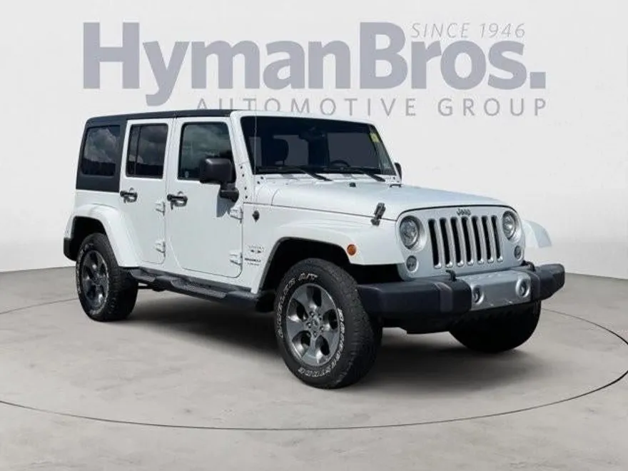 2018 Jeep Wrangler Unlimited Sahara photo 1