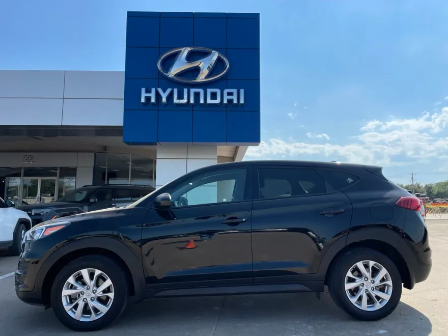 2020 Hyundai Tucson SE photo 1