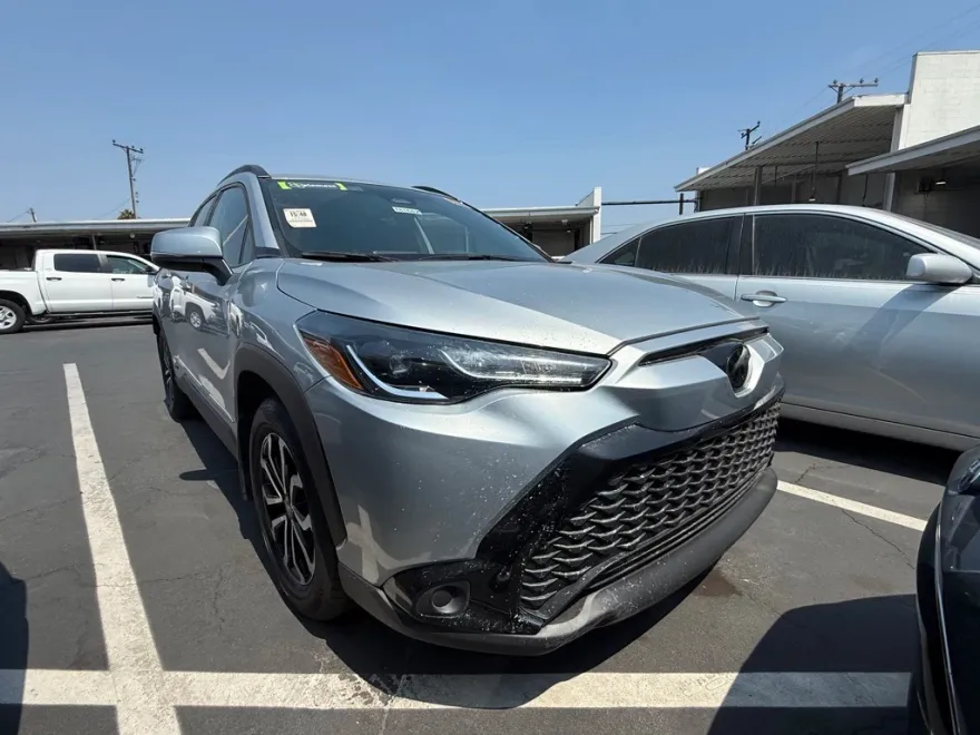 2023 Toyota Corolla Hybrid SE photo 1