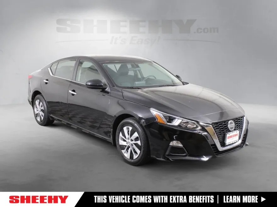 2019 Nissan Altima 2.5 S photo 1