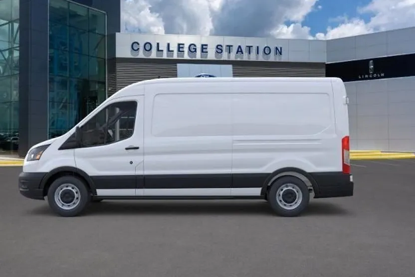 2025 Ford Transit photo 1