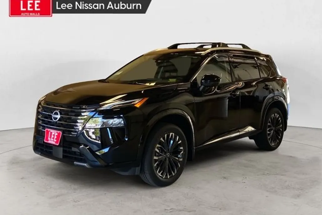 2026 Nissan Rogue Platinum photo 1