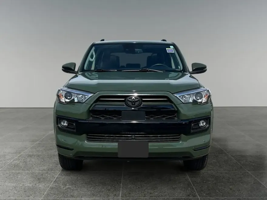 2022 Toyota 4Runner Limited photo 1