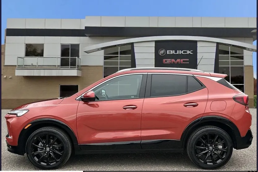 2024 Buick Encore GX Sport Touring photo 1