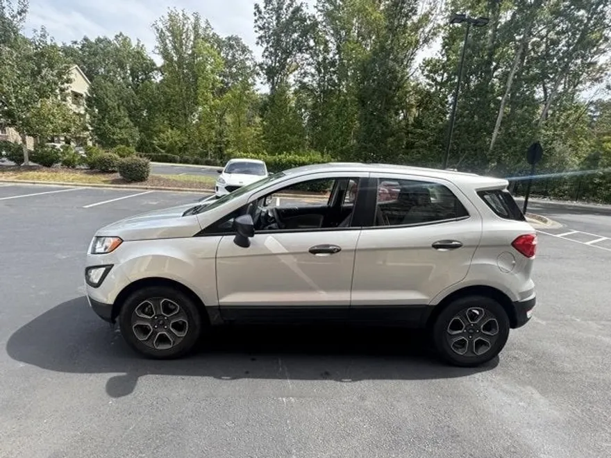 2021 Ford EcoSport S photo 1