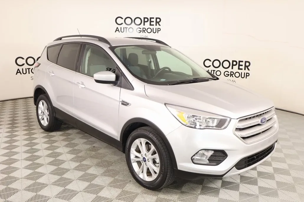 2018 Ford Escape SE photo 1
