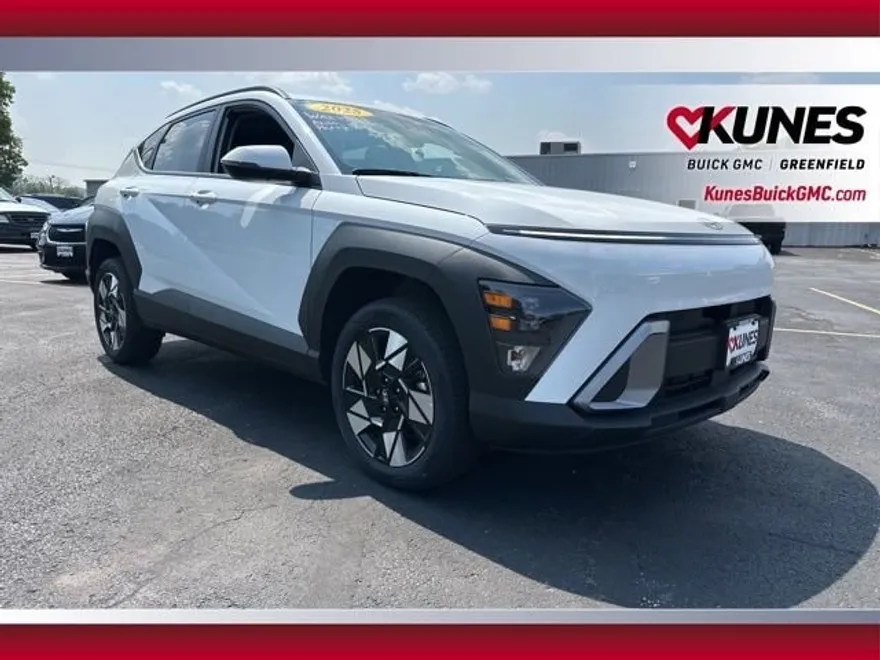 2025 Hyundai Kona SEL photo 1
