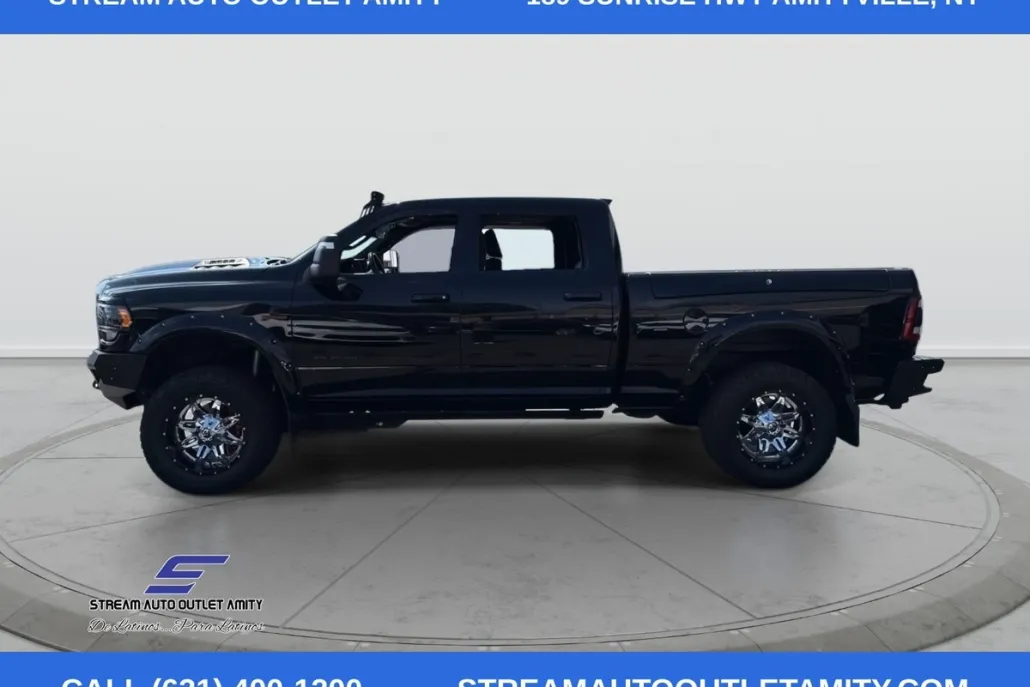 2023 Ram 2500 Limited photo 1