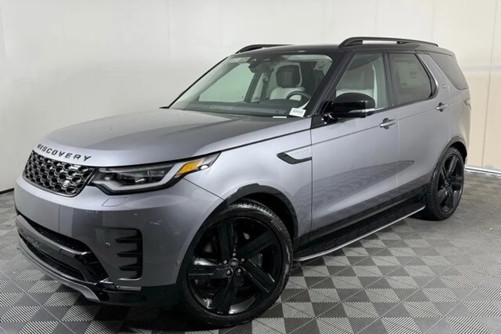 2025 Land Rover Discovery SE photo 1