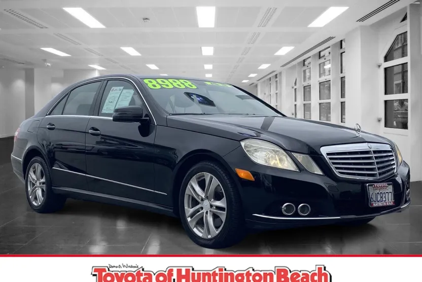 2010 Mercedes Benz E 350 Sport photo 1